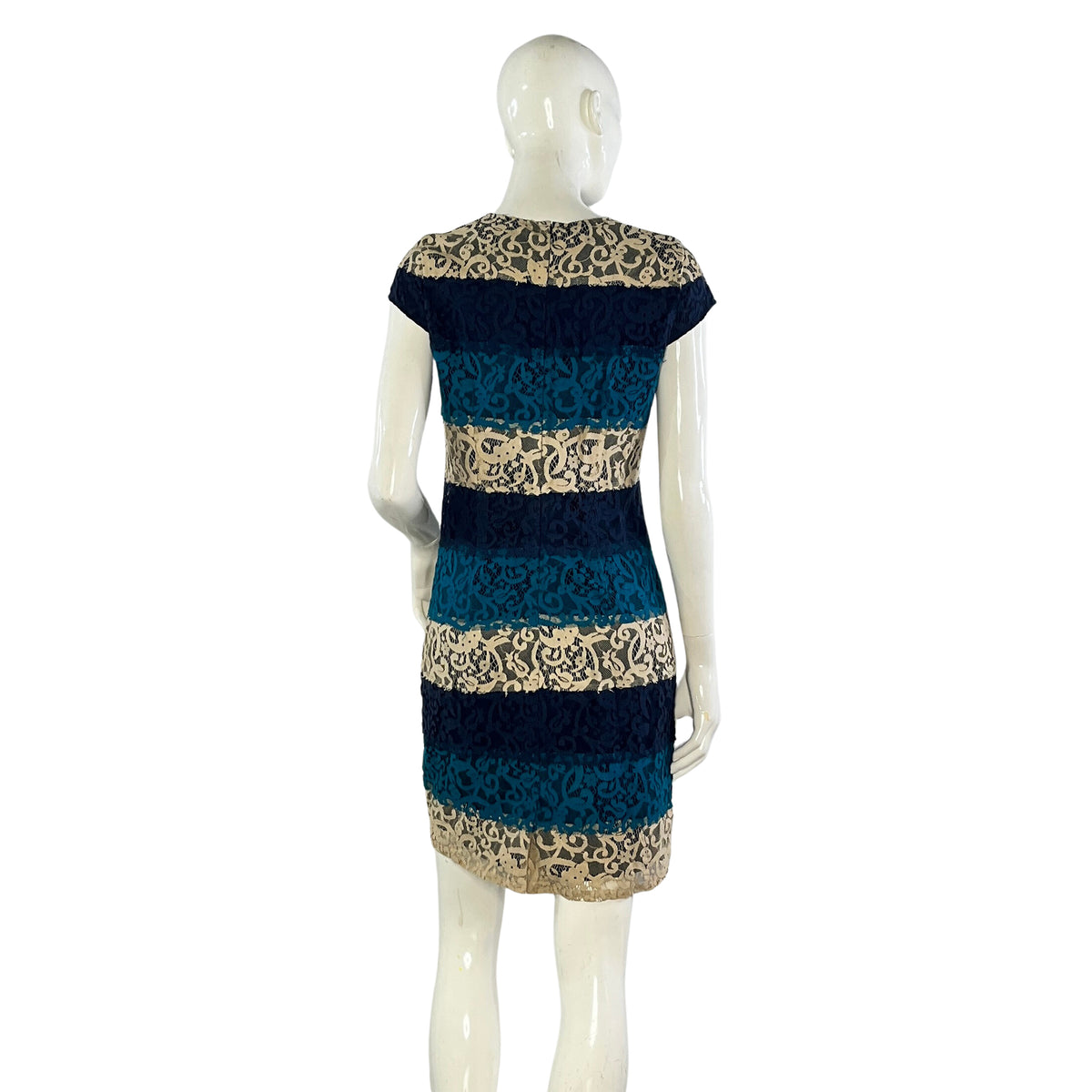 Ann Taylor Dress Floral Color-Block Lace Navy, Teal, Cream Size 2P SKU Designers On A Dime Ann Taylor Dress Floral Color-Block Lace Navy, Teal, Cream Size 2P SKU Designers On A Dime