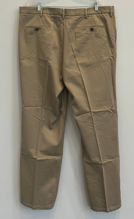 MEN'S Docker's Pants Khakis Tan Size 40 x 34 SKU 000432