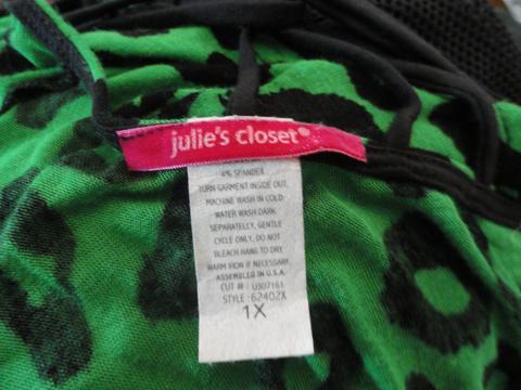 Julie's Closet Top Green Size 1X SKU 000226-1
