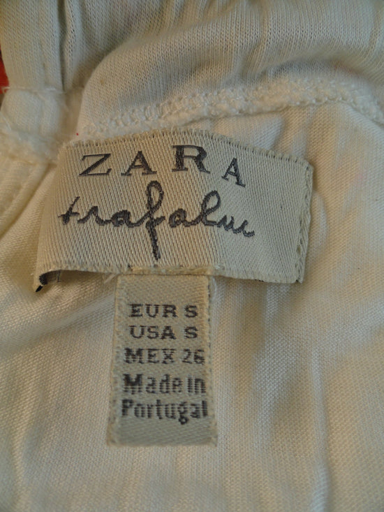 Zara Top White Size Small SKU 000025