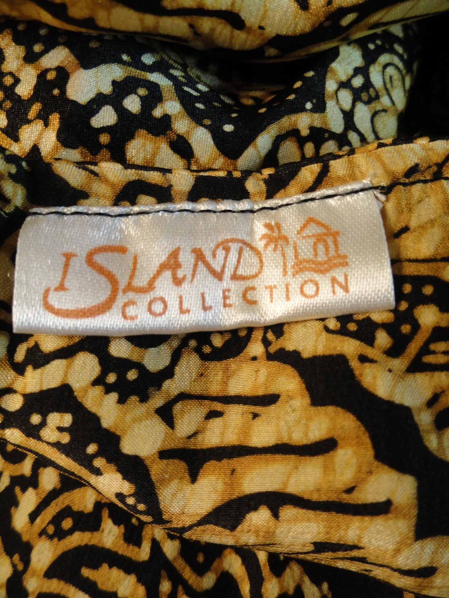 Island Collection Resort Skirt Size M SKU 000026