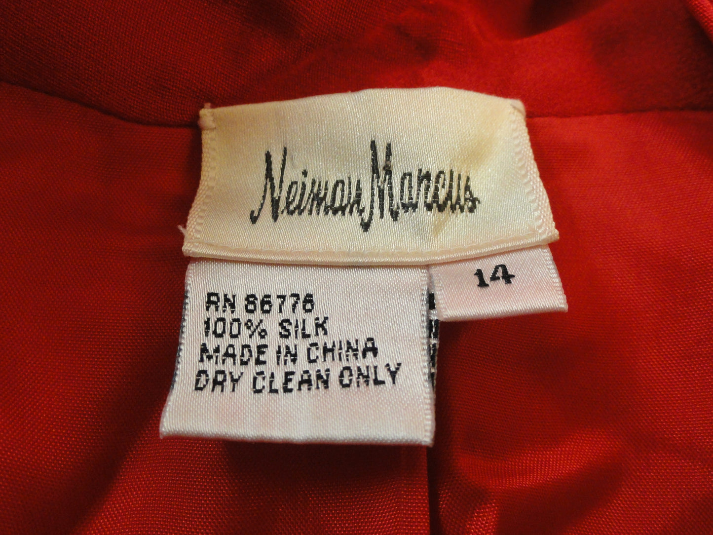 Neiman Marcus 80's 100% Silk Cherry Red Long Sleeve Blazer SKU 000169