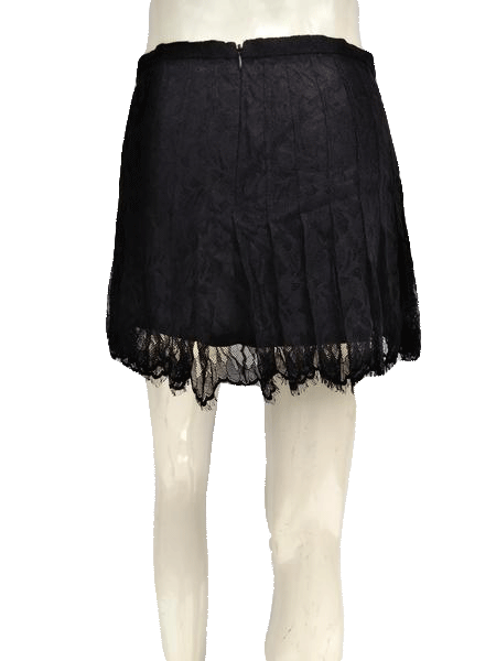 BCBG MAXAZRIA 80's Black Lace Mini Skirt Size 4 SKU 000133