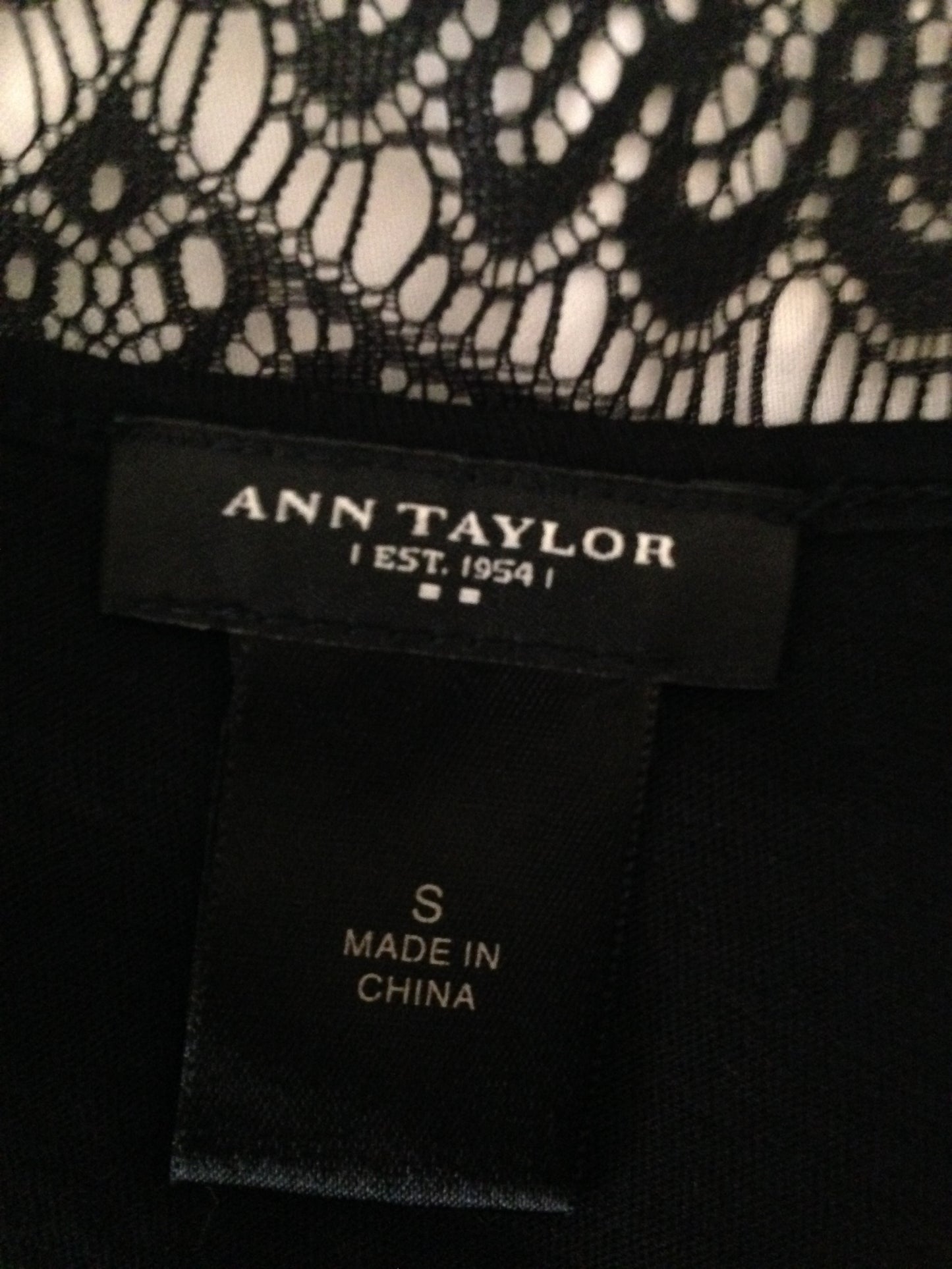 Ann Taylor Top Black Lace Size Small SKU 000209