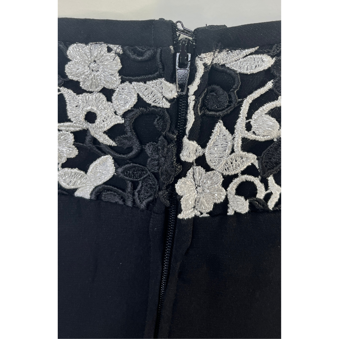 Dave & Johnny Gown Floral Embroidery Black SKU 000312