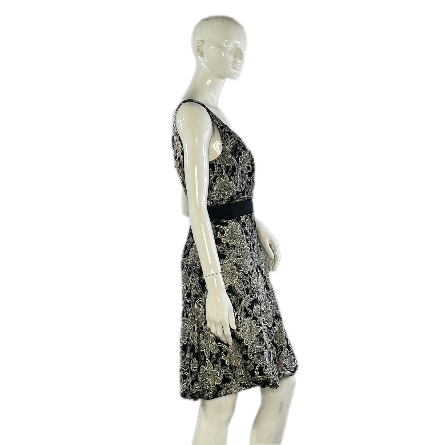 BCBG Dress V-Neck Sleeveless Paisley Pattern Embellished Black, Cream Size 12 SKU 000077-2