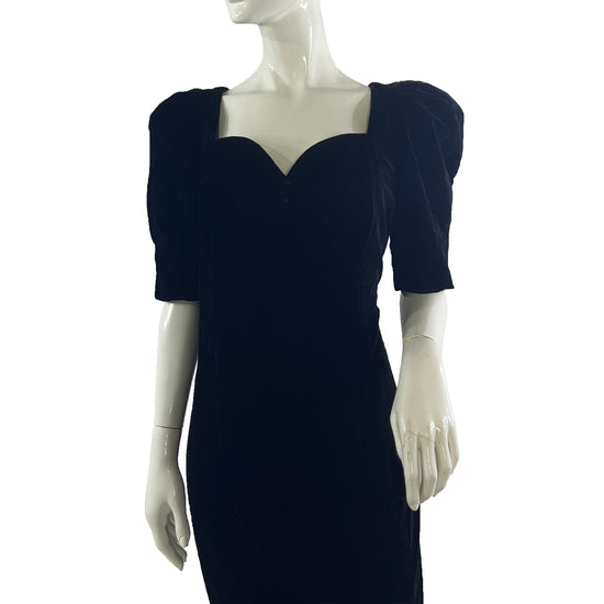 Cachet By Bari Protas Gown Velvet Black  SKU 000310