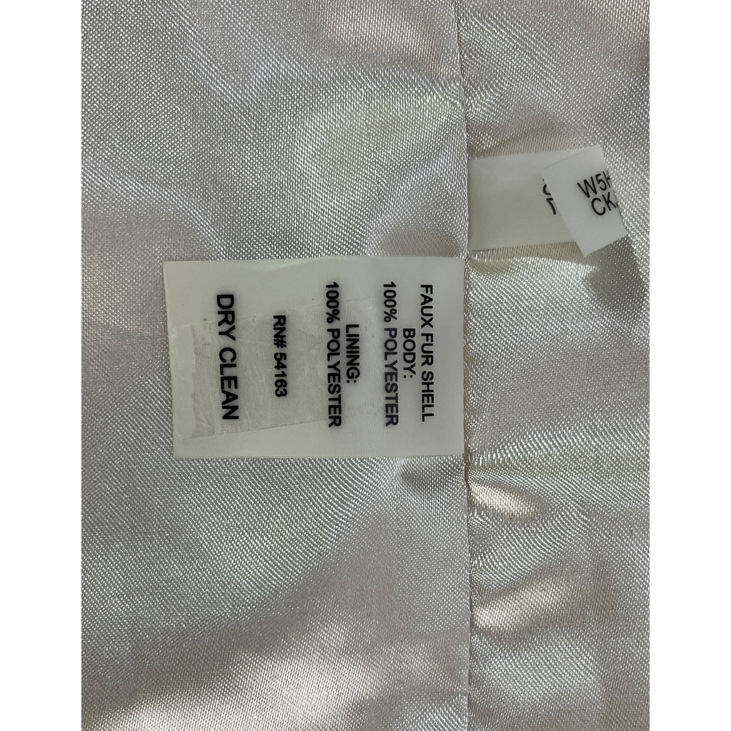 Calvin Klein Vest Fuzzy Sleeveless Cream Size 0X SKU 000042-1