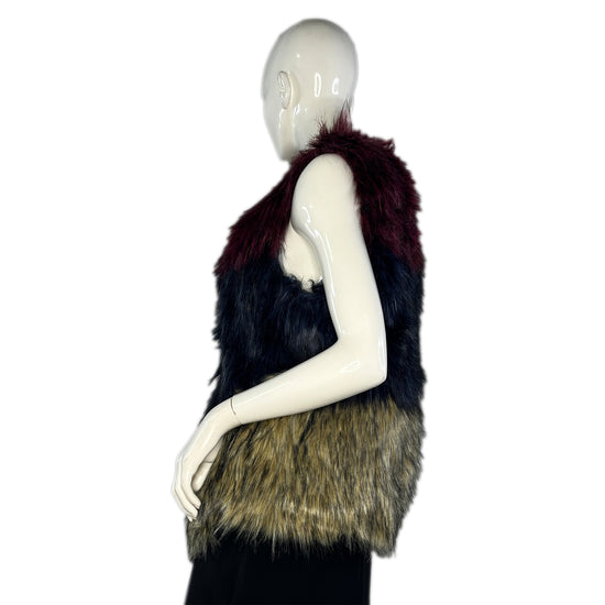 Cusp By Neiman Marcus Vest Fur Maroon, Blue, Tan Size S SKU 000042-2