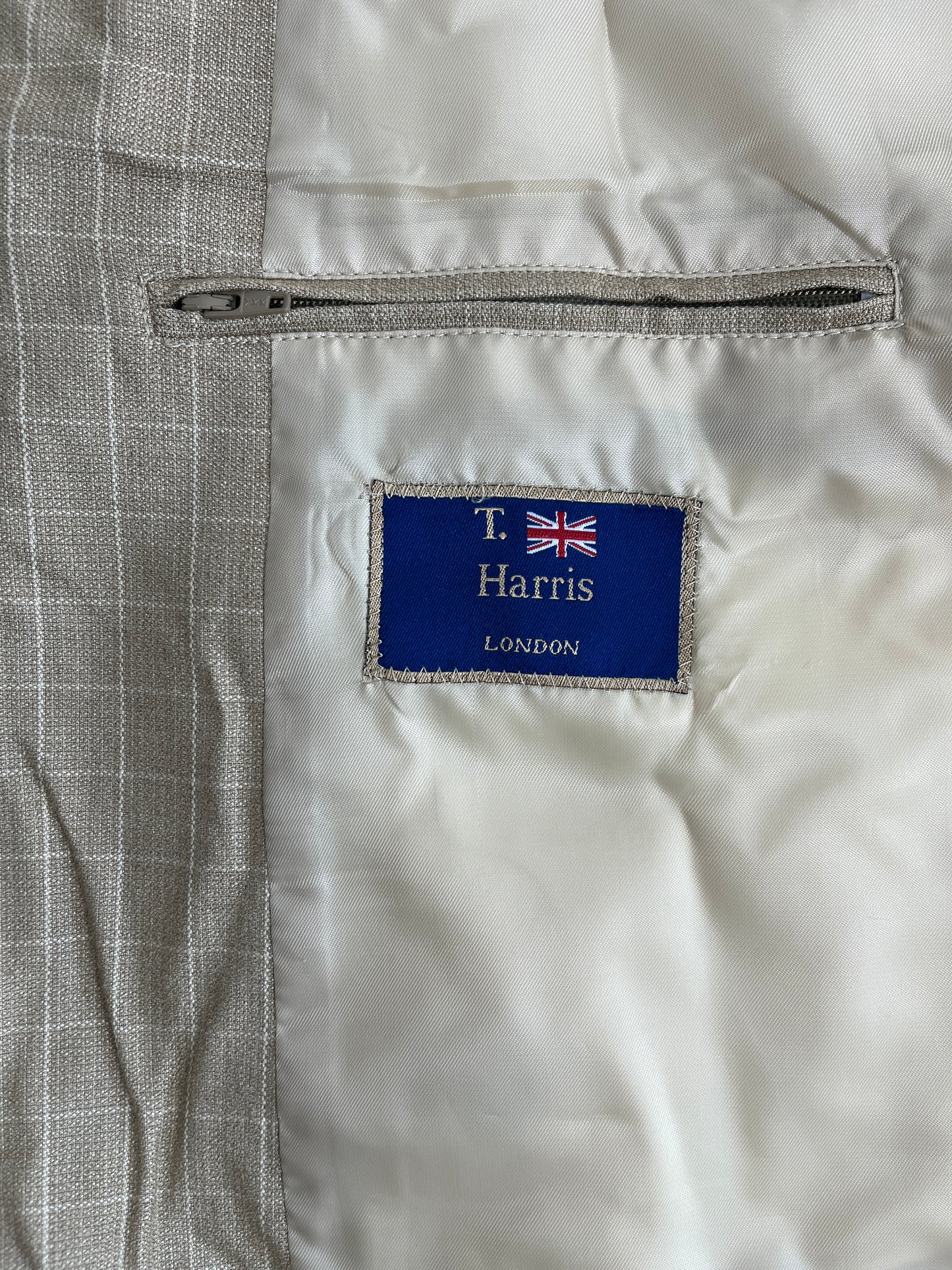 T. Harris London Jacket Beige Size XL SKU 000441