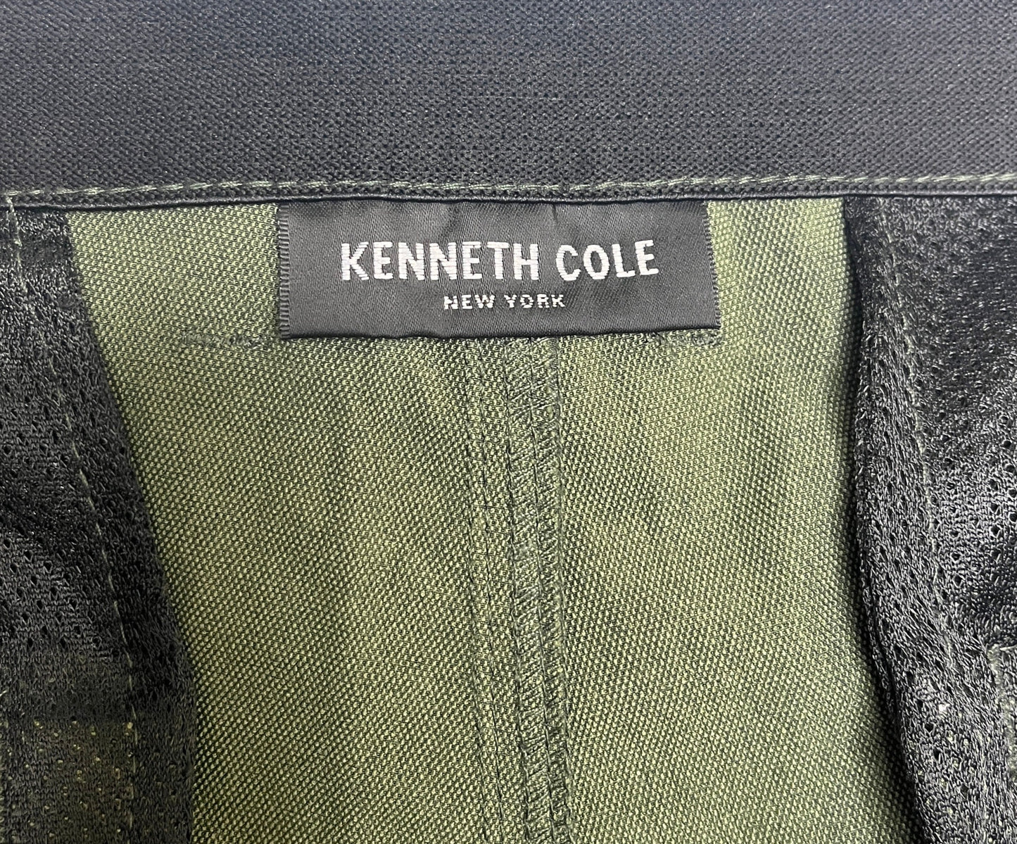 Kenneth Cole MEN'S Shorts Muted-Green Size 32 SKU 000449