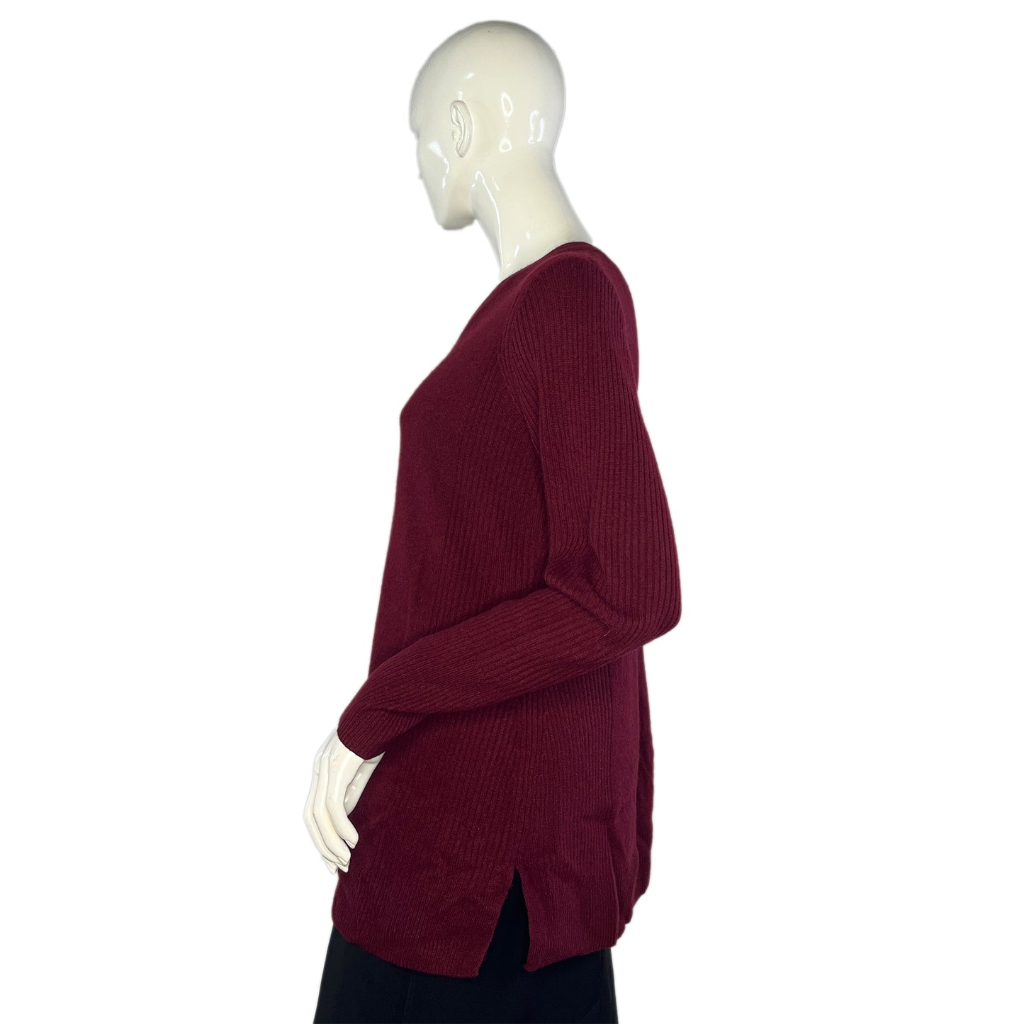 Isaac Mizrahi Sweater Long Sleeves Ribbed V-Neck Maroon Size M SKU 000137-1