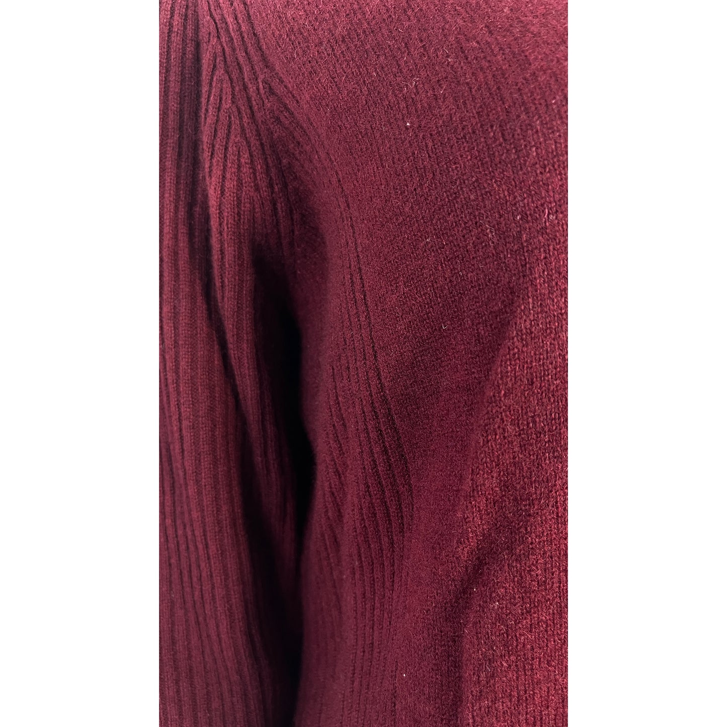 Isaac Mizrahi Sweater Long Sleeves Ribbed V-Neck Maroon Size M SKU 000137-1