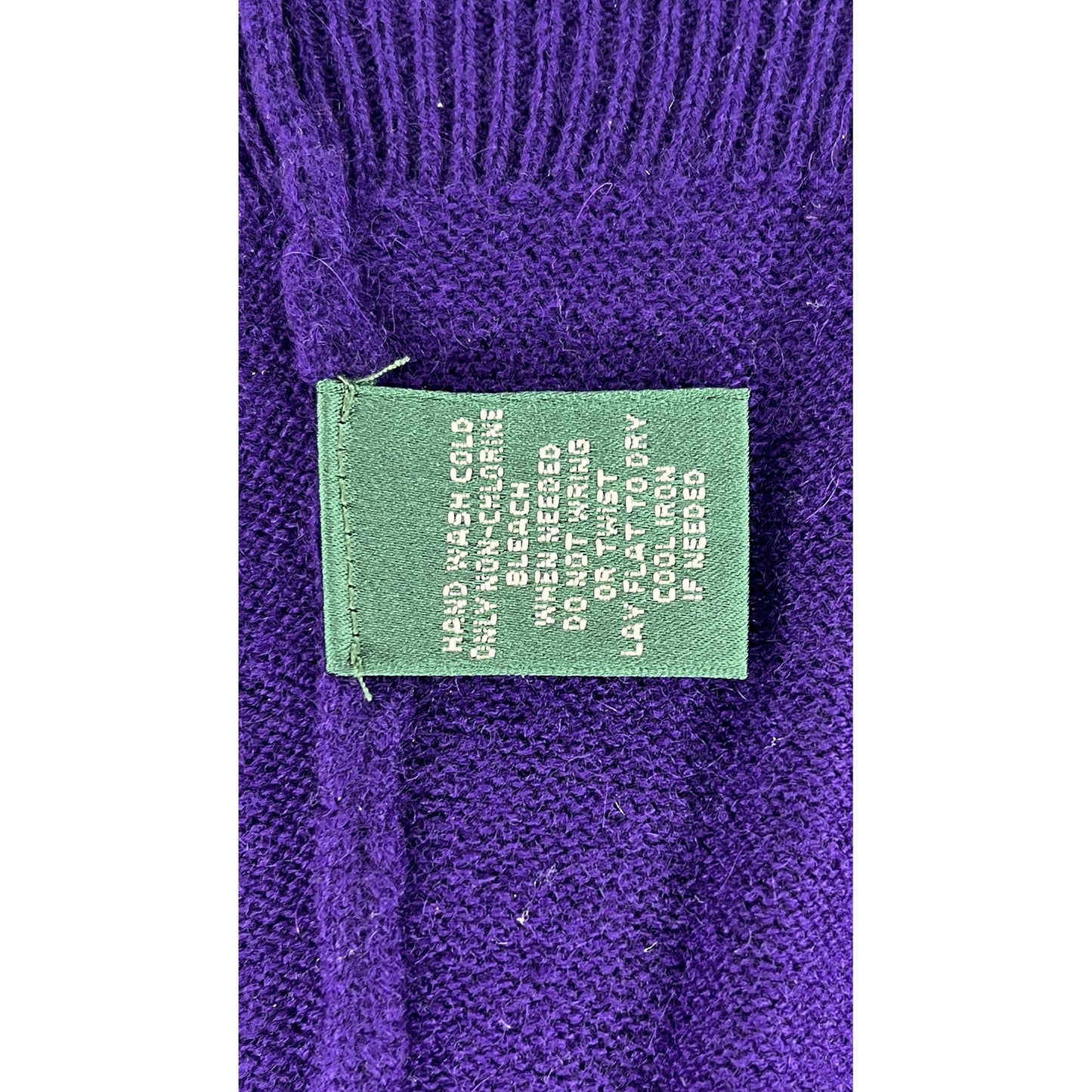 Ralph Lauren  Long Sleeve Sweater Purple, Gold Size LP SKU 000411