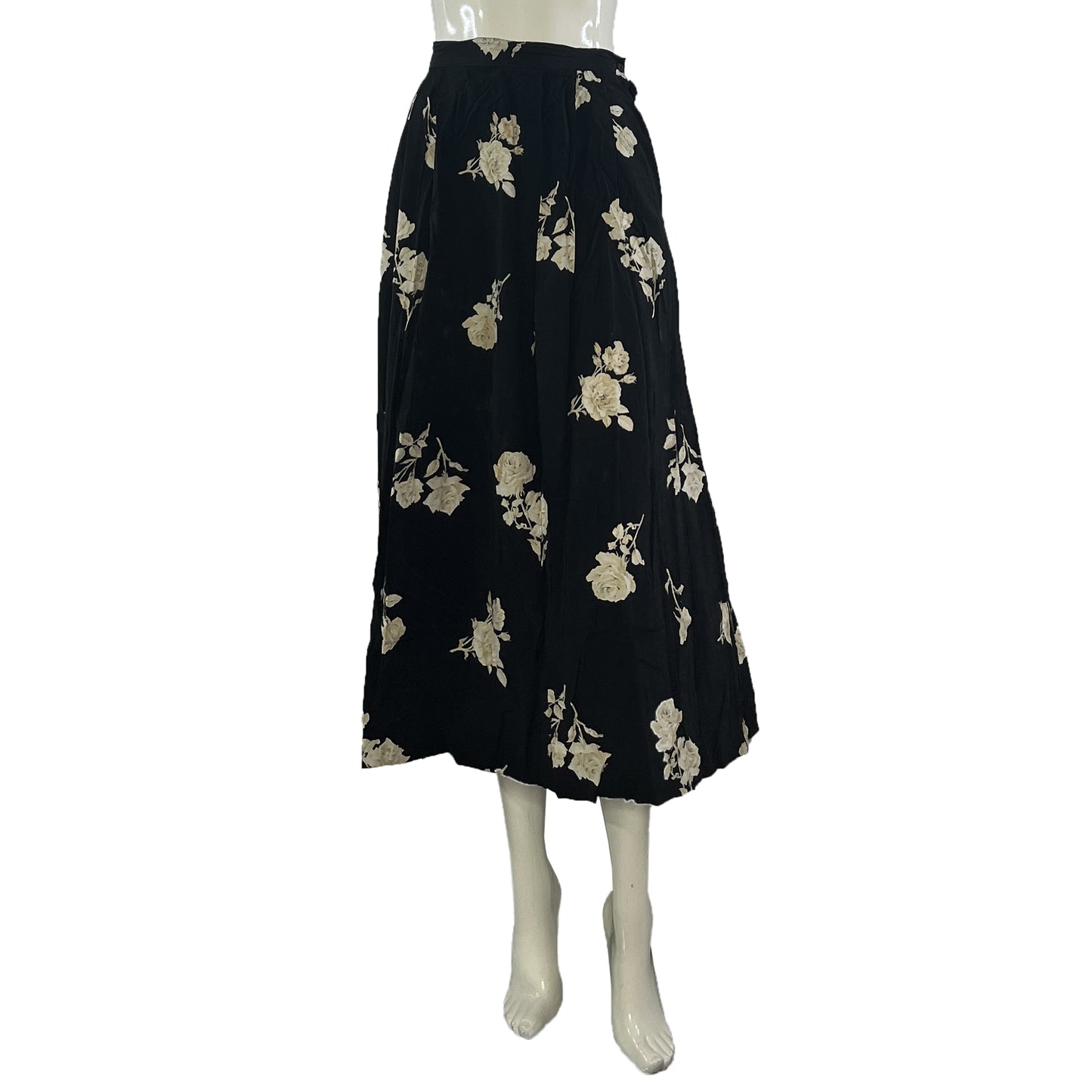 Talbots Skirt Below-Knee Pleats Flowy Roses Black, Cream Size 12 SKU 000417