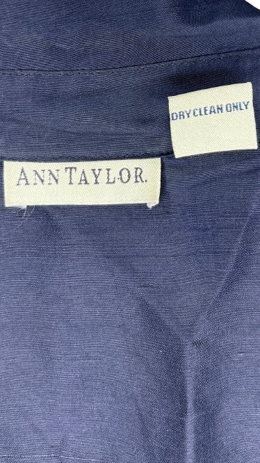 Ann Taylor Top Button-Down Navy Size 6 SKU 000196-2