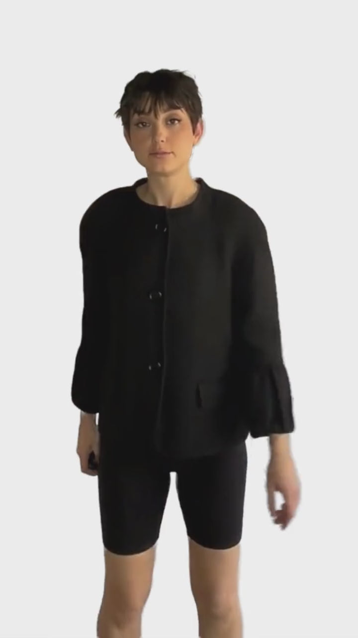 Load and play video in Gallery viewer, ELLE Blazer Black Cropped Size XS SKU 000409-4
