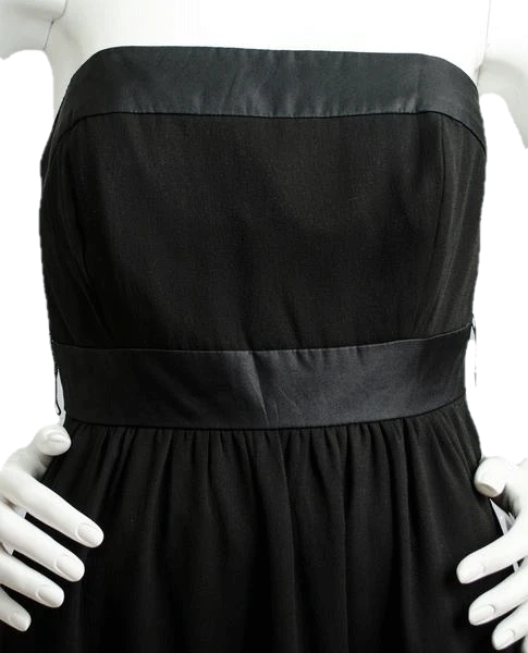 Load image into Gallery viewer, White House Black Market Black Parachute Cocktail Dress Size 4 SKU 000066
