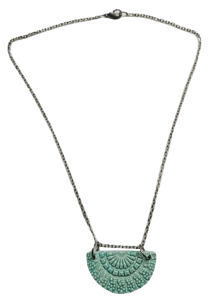 Shell Design Necklace and/or Bracelet (SKU 000099)