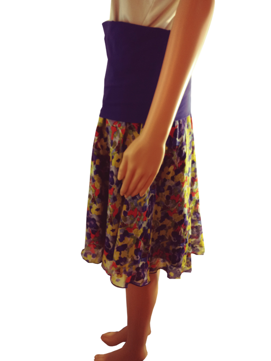 Alice + Olivia 90's Skirt Floral Size M SKU 000054