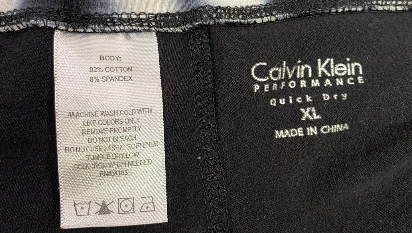 CALVIN KLEIN Capri Yoga Pants, Black. Size XL, SKU 000301-2