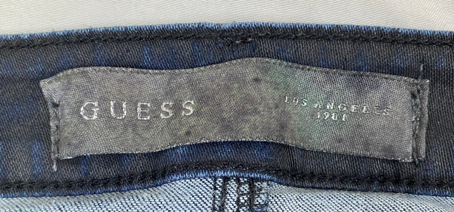 Guess Jeans Dark Blue Faded Size 25 SKU 000376-10