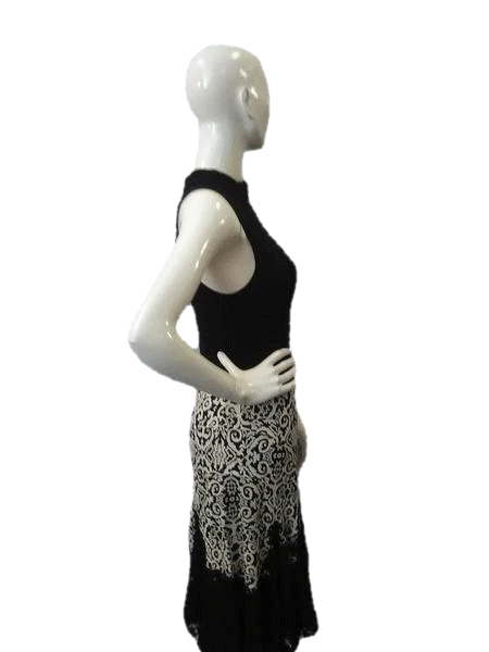 Load image into Gallery viewer, Diane Von Furstenberg Skirt With Lace Bottom SKU 000041
