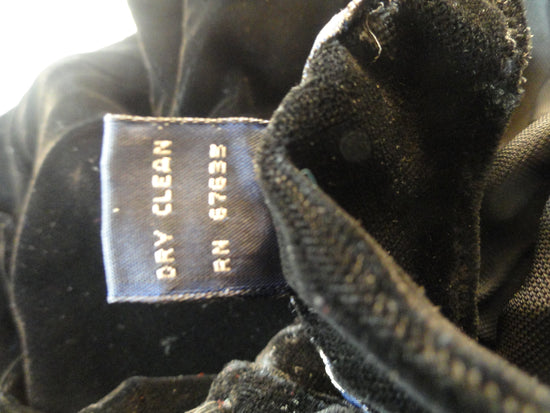 Load image into Gallery viewer, Ralph Lauren 70&amp;#39;s Top Black Velvet Designer  Size 6 (Blue) SKU  000127
