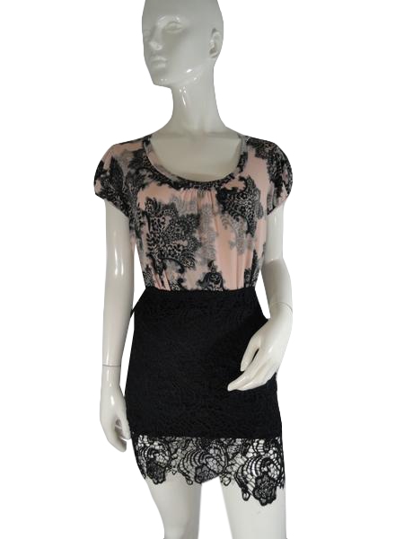 Load image into Gallery viewer, Ambiance Apparel 2005 Skirt Black Fitted Lace Sz S (SKU 000019)
