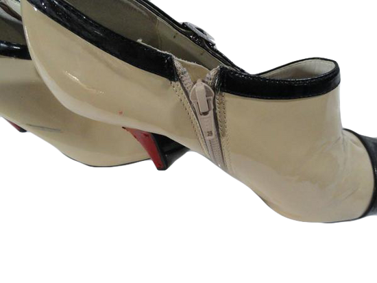 Load image into Gallery viewer, Calvin Klein Heels 4&amp;quot; Size 9 SKU 000059-1
