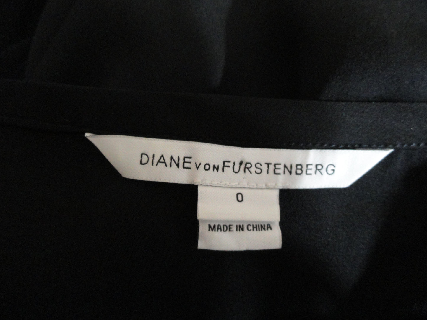 Diane Von Furstenberg 80's Top Black Size 0 SKU 000237-5