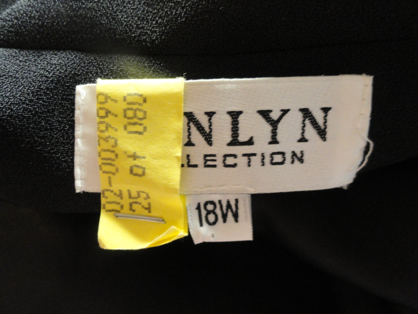 Renlyn Collection Blazer Black 18W SKU 000293-2