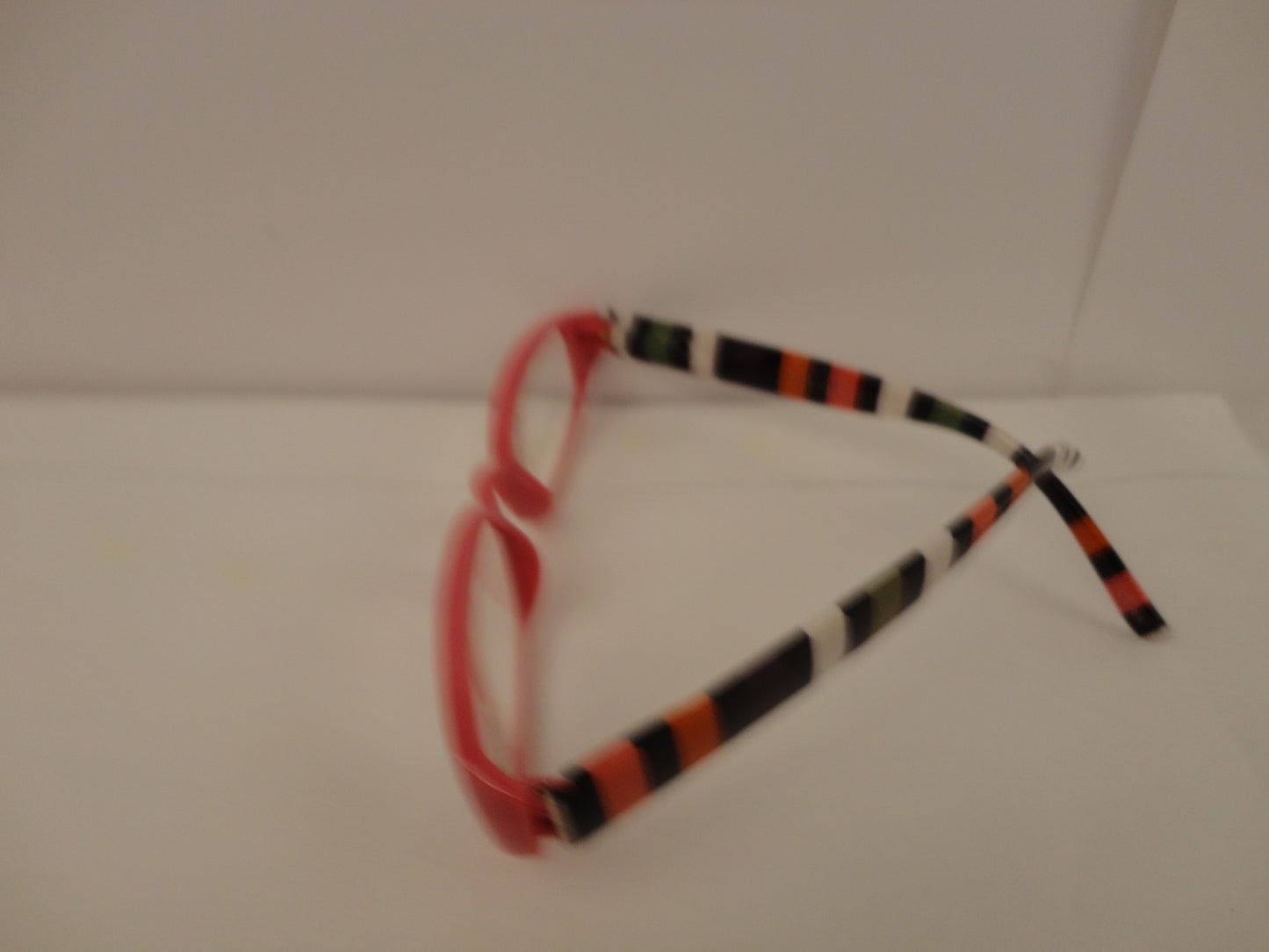 Readers Hot Pink w/Multi Colored Stripes NWT SKU 275-10