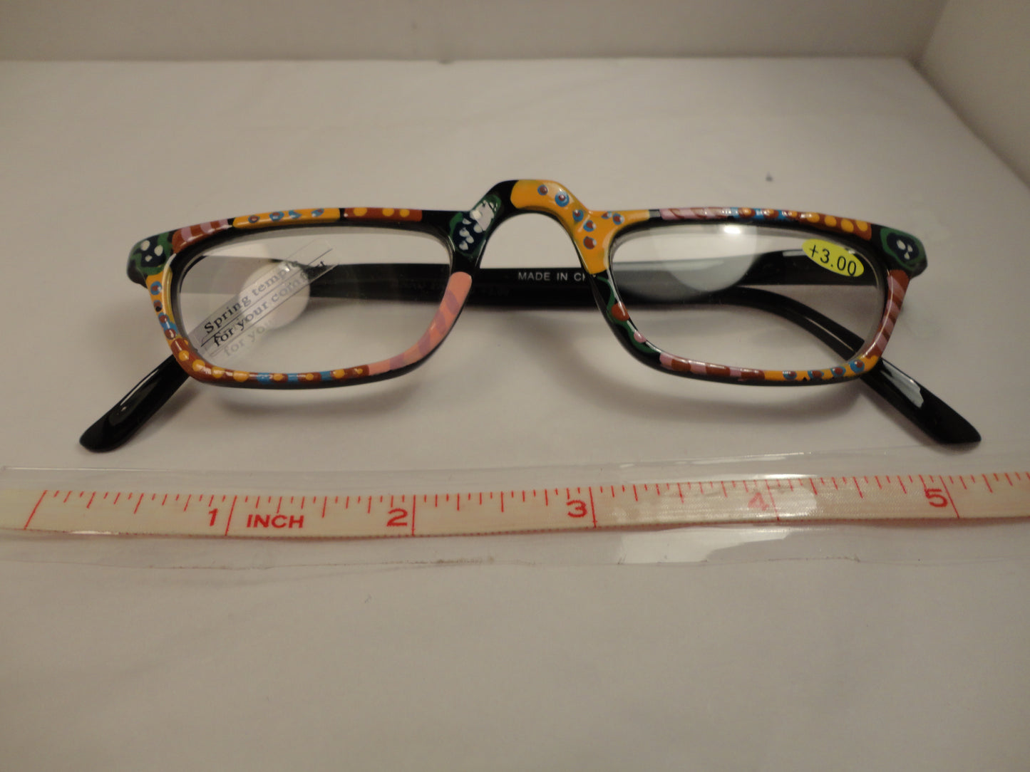 Readers Hand Painted Misc Shapes NWT/In Box SKU 300-13