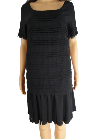 Moschino Scalloped Trim Black Dress Size 6 SKU 000180