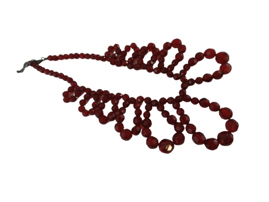 Necklace Beaded Red (SKU 004000-18)