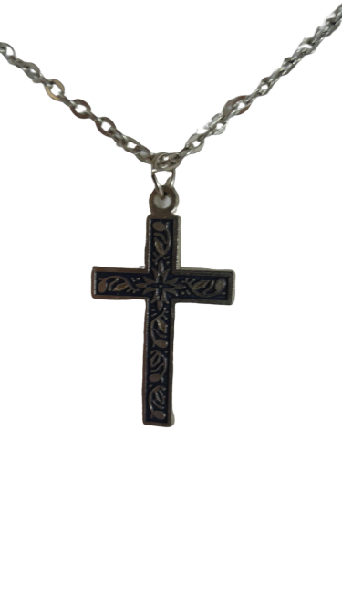 Necklace Cross Silver (SKU 004001-41)