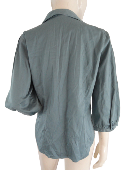 Van Heusen Studio 60's Ladies Shirt Light Turqouise Size Large (SKU 000209)
