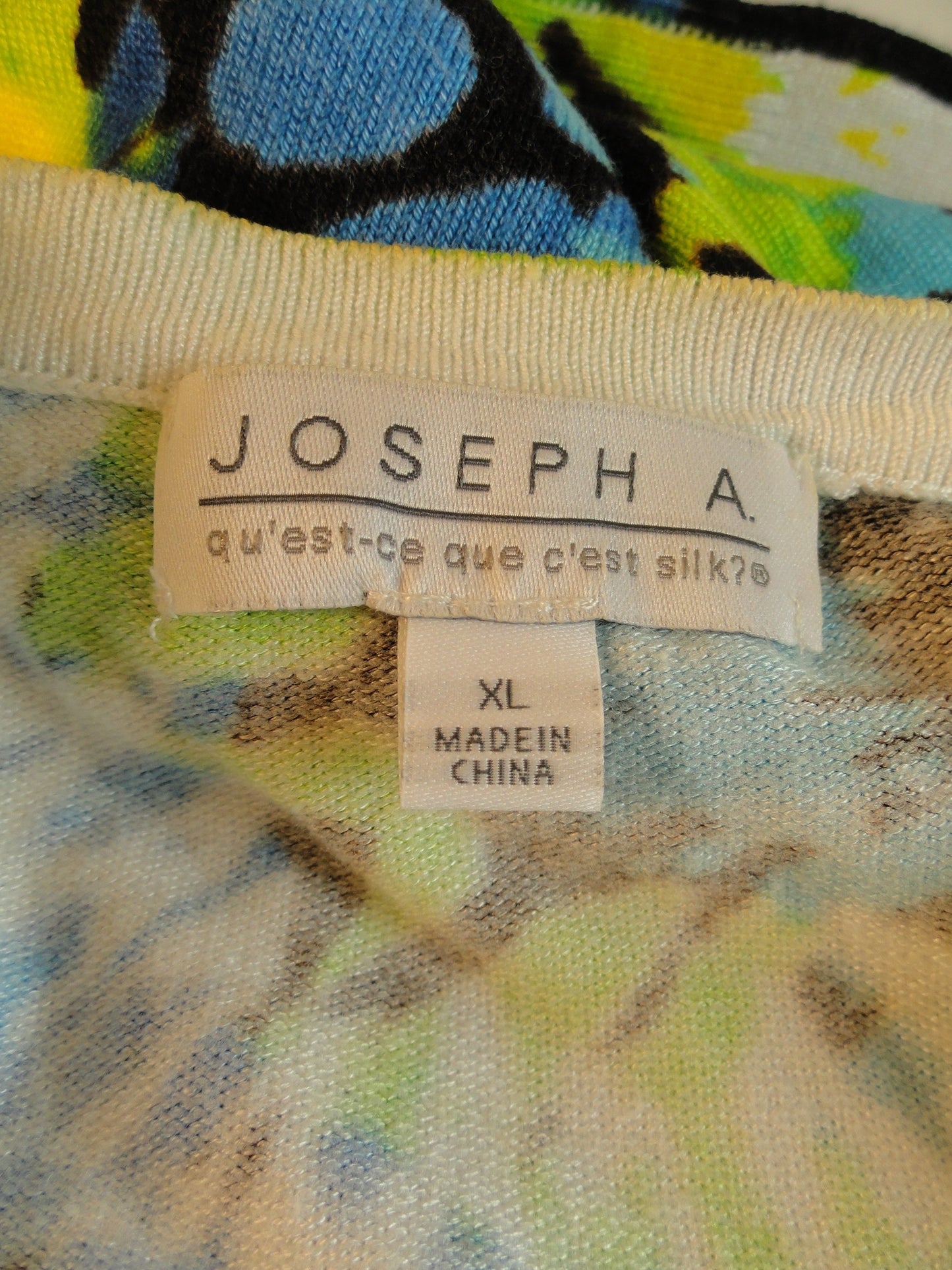 Joseph A. Splashing Sweater Size XL (SKU 000023)