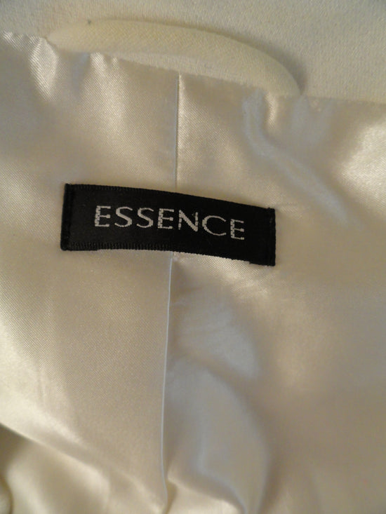 Essence White Blazer Sz 20 SKU 000034 – Designers On A Dime