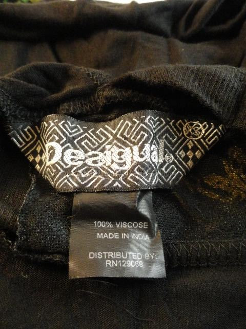 Desigual 2002 Top Black with Floral Print Size Small SKU 000047