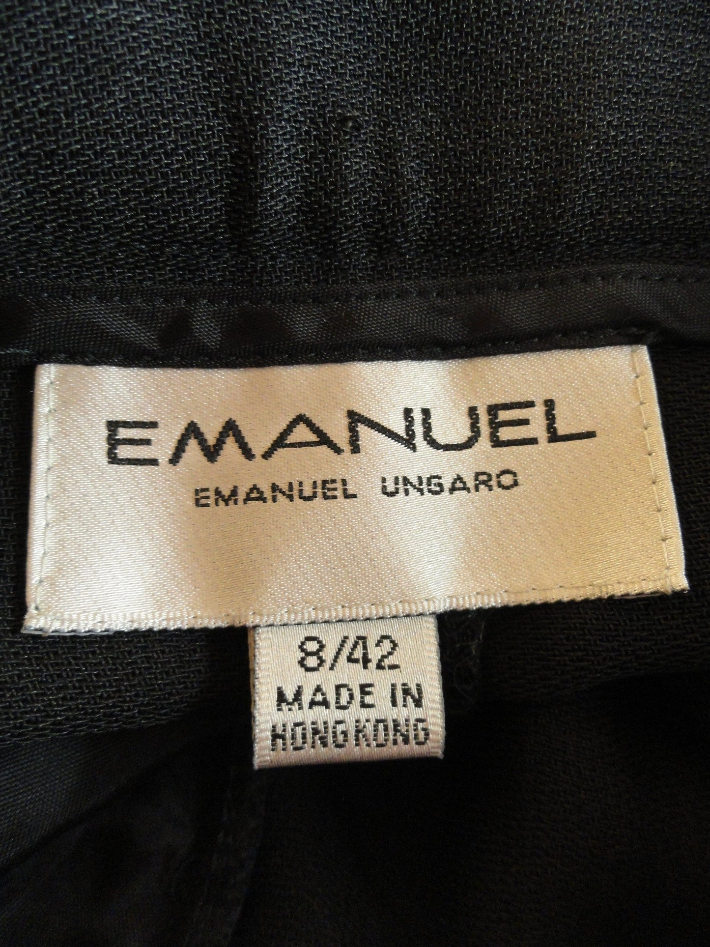Load image into Gallery viewer, Emanuel Ungaro Lightweight Black Pants Size 8 (SKU 000056)
