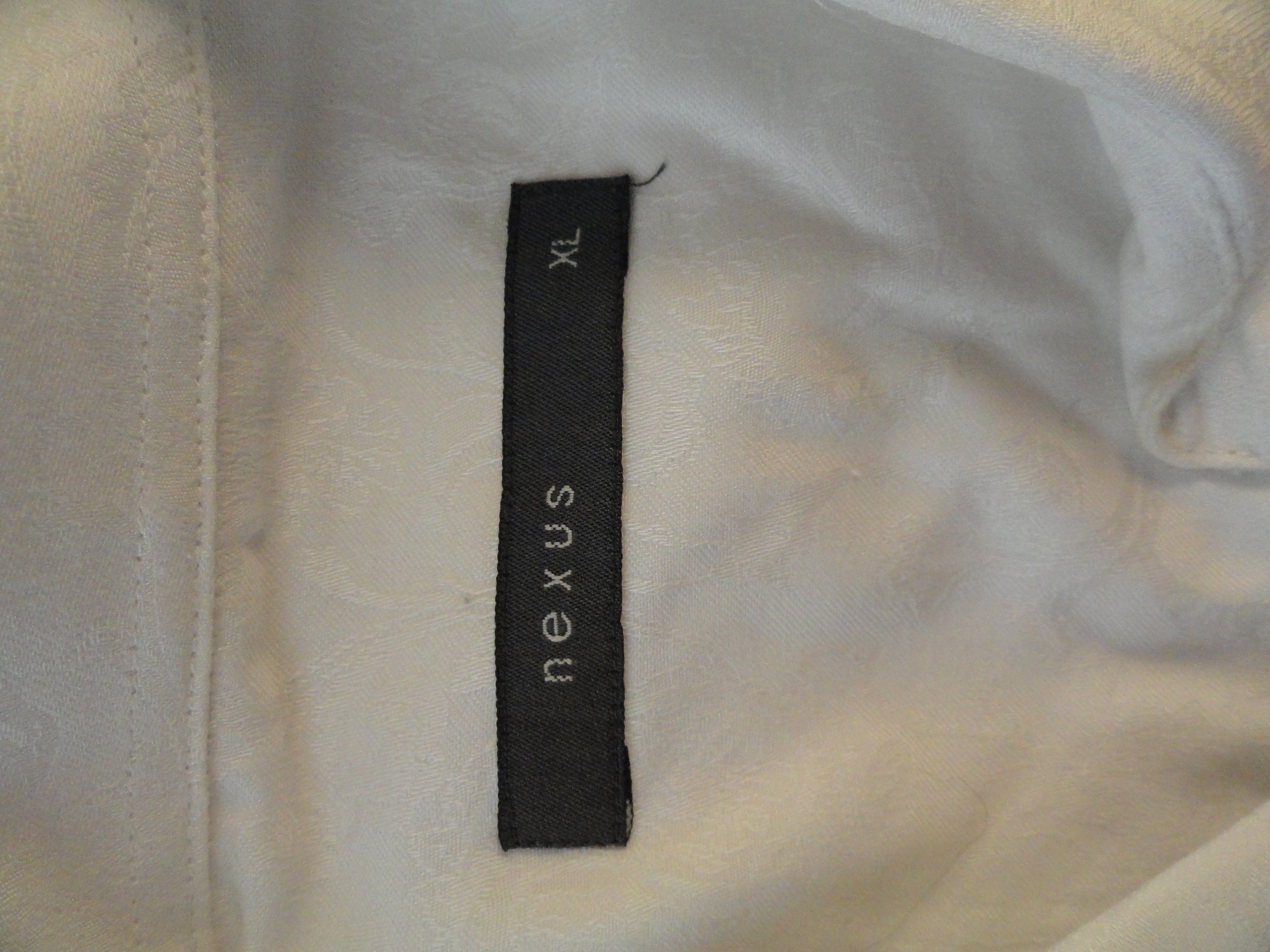 Nexus White Long Sleeve Dress Shirt XL SKU 000166 – Designers On A Dime