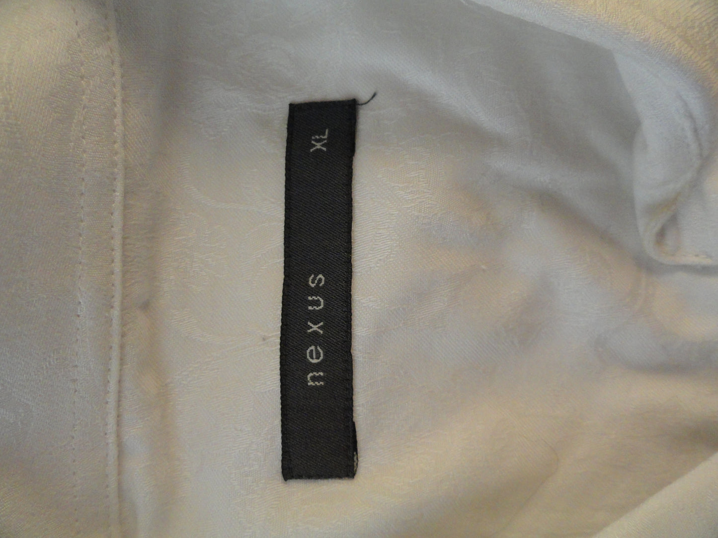 Load image into Gallery viewer, Nexus White Long Sleeve Dress Shirt XL SKU 000166
