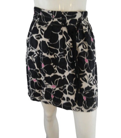 Ann Taylor Loft Floral Skirt with Black, Cream and Pink Size 00P SKU 000202