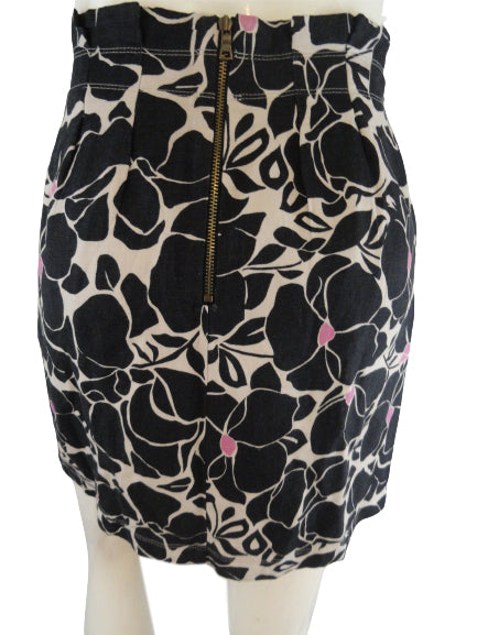 Ann Taylor Loft Floral Skirt with Black, Cream and Pink Size 00P SKU 000202