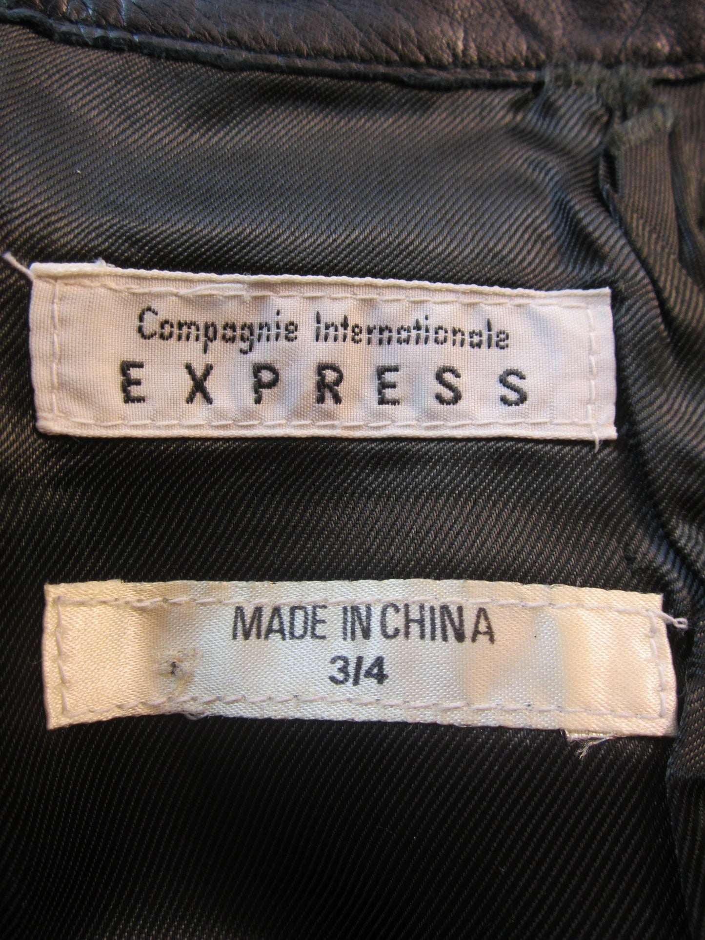 Express Leather Skirt Black Size 3/4 SKU 000103