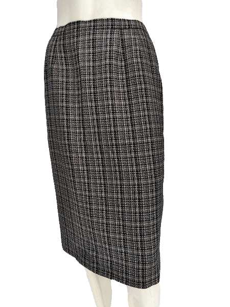 Kasper 70's Black and White Check Just Below the Knee Length A-Line Skirt Size 6 SKU 000133