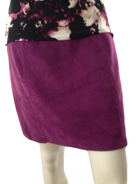Mink Pink 2001 Purple faux suede skirt above knee length  size medium (SKU 00210)