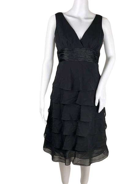 Load image into Gallery viewer, BCBG MAXAZRIA LBD Size 4 SKU 001000-9
